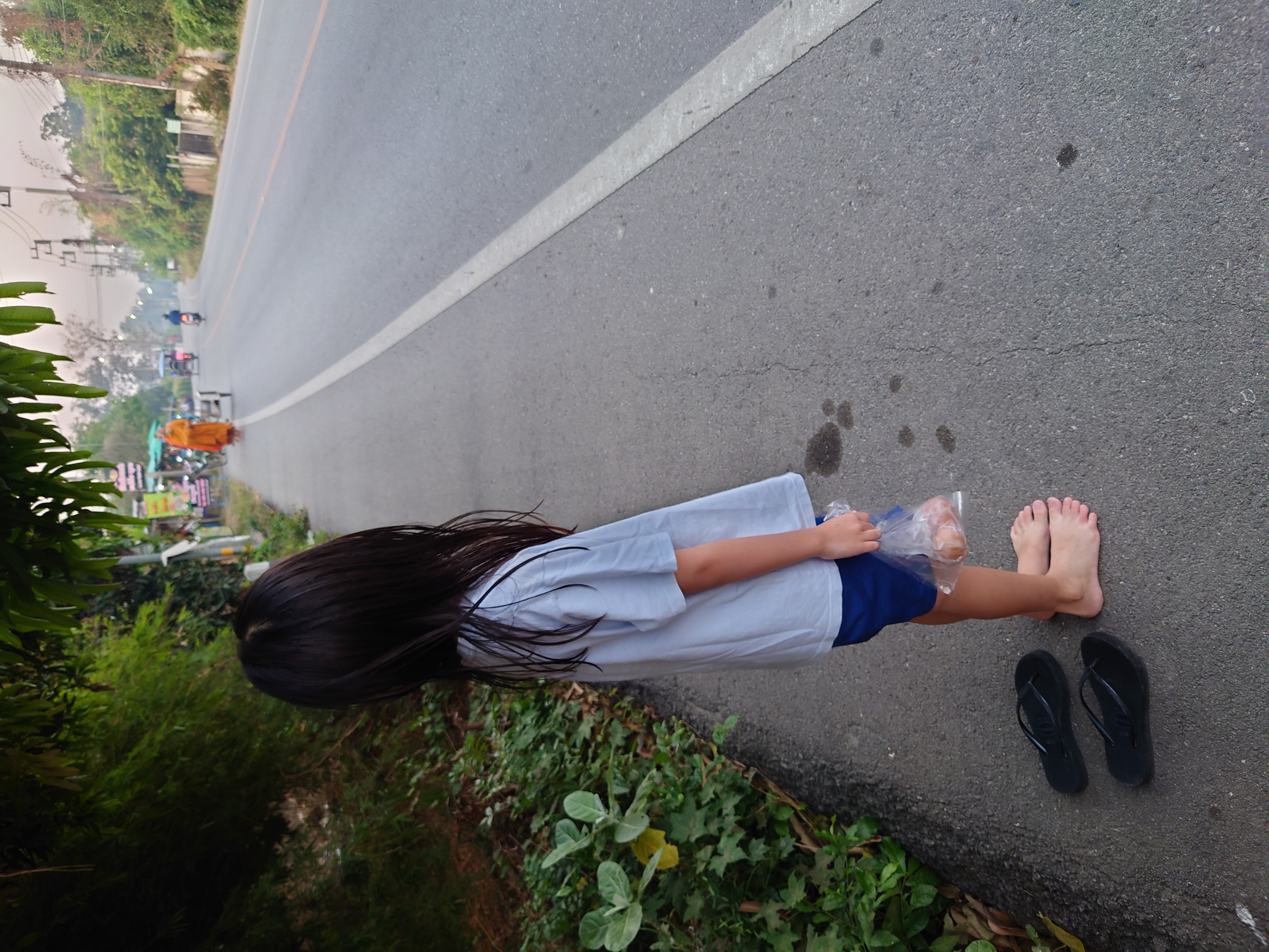 เช้าวันใส่บาตร