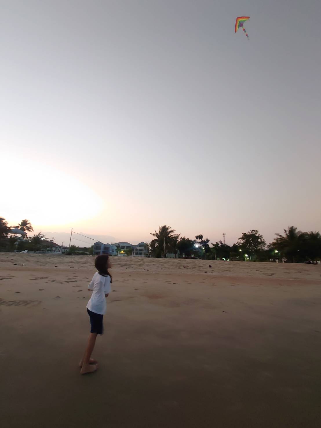 เที่ยวทะเลกับครอบครัว ณ หาดเจ้าสำราญ