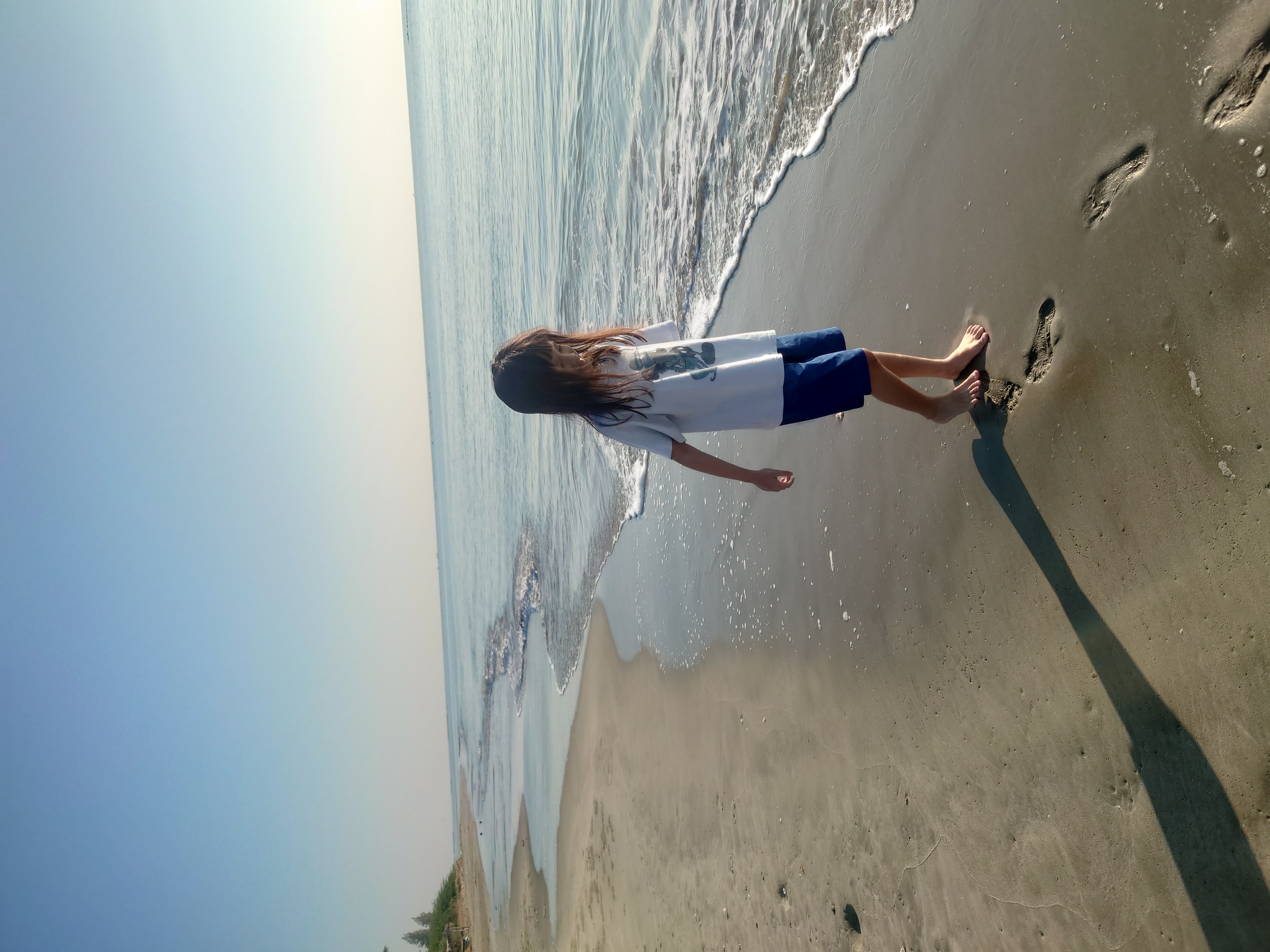 เที่ยวทะเล ณ หาดเจ้าสำราญ